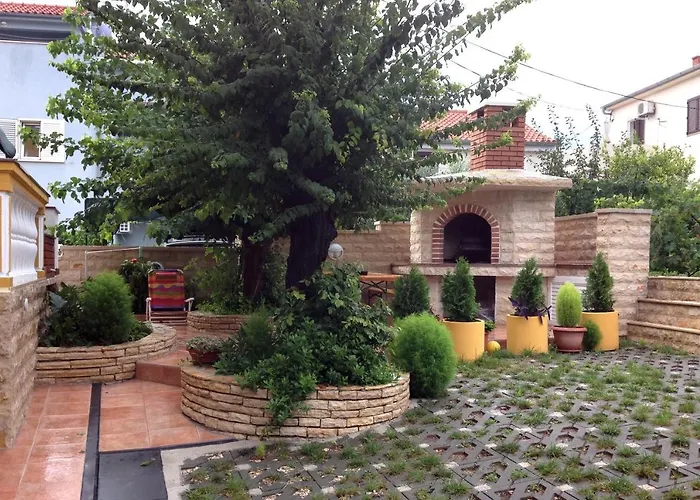 8384a Apartman *