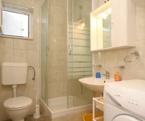 شقة 8384a بريكو