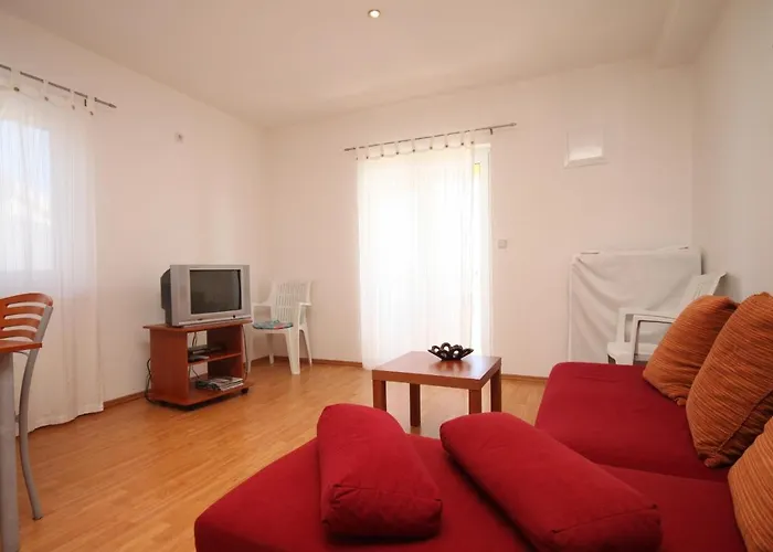 Apartment 8384a *