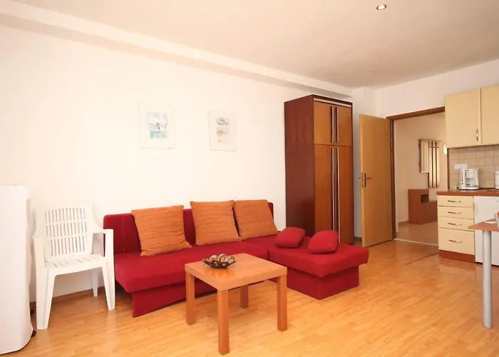 8384a Apartment
