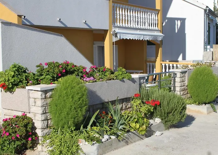 8384a Апартаменты Преко